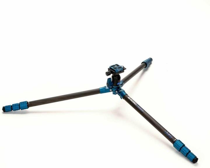 Actual product image Benro TSSL08CN00P SuperSlim Carbon Tripod Kit (Carbon)