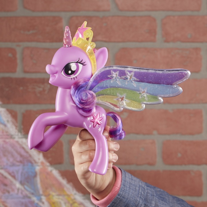 Produktbild My Little Pony Regenbogenflügel Twilight Sparkle