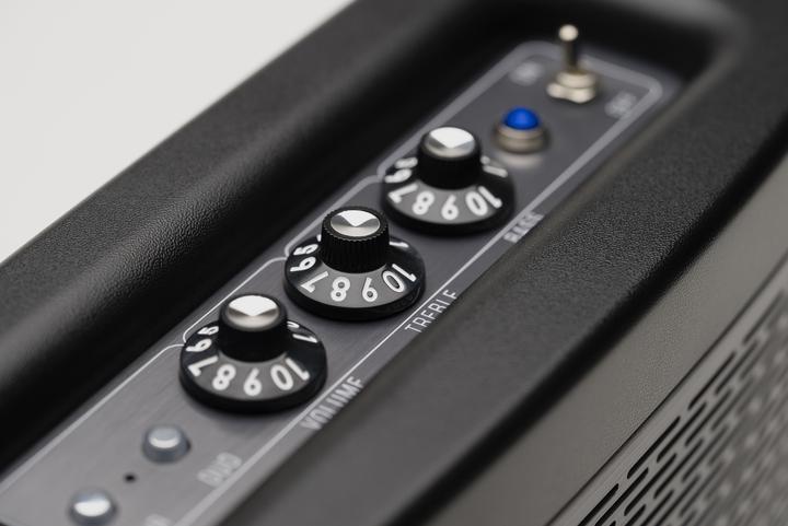 Actual product image Fender Newport2 30W Bluetooth Speaker (12 h, Rechargeable battery operated, Electrical connection)
