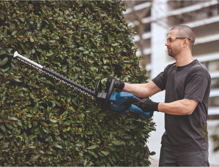 Produktbild Bosch Professional Bosch GHE 18V-50 Professional Akku Heckenschere 18 V 50 cm Brushless + 1x ProCORE Akku 5,5 Ah - (Akkuheckenschere)