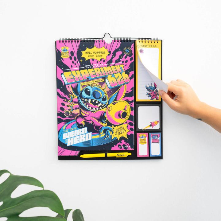 Produktbild Disney Stitch – Wandkalender/Planer 2024/2025 (30 x 34 cm)