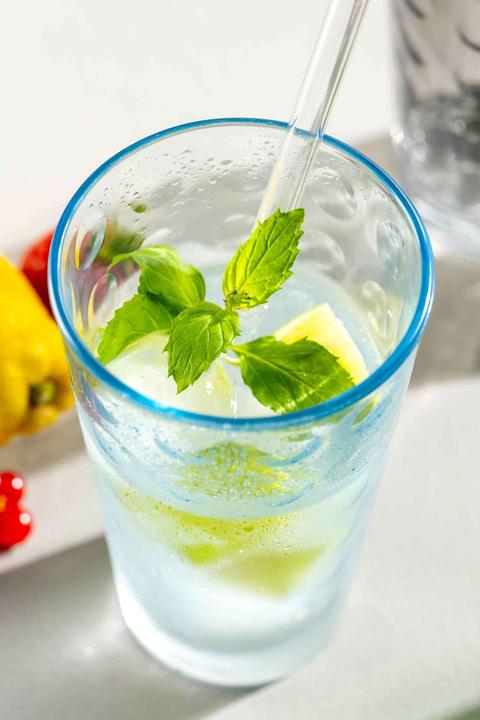 Actual product image Leonardo Drinking cup LD Optic XL 540 ml, 4 pieces, assorted (0.54 l, 4 x)