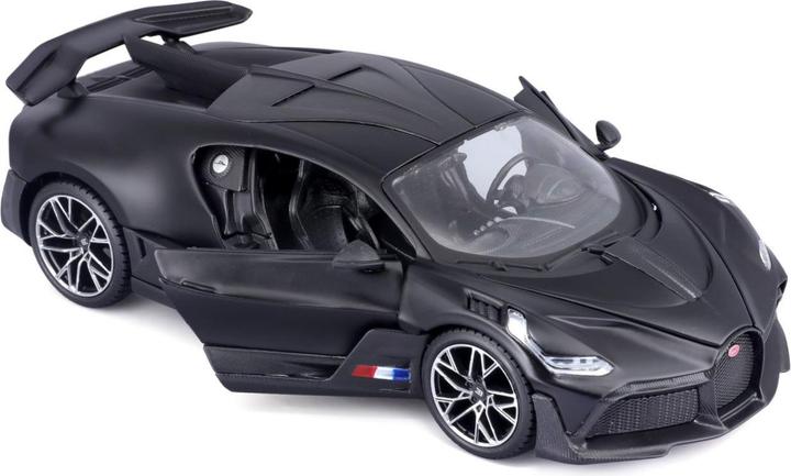 Actual product image Maisto Bugatti Divo 1/24 black matt
