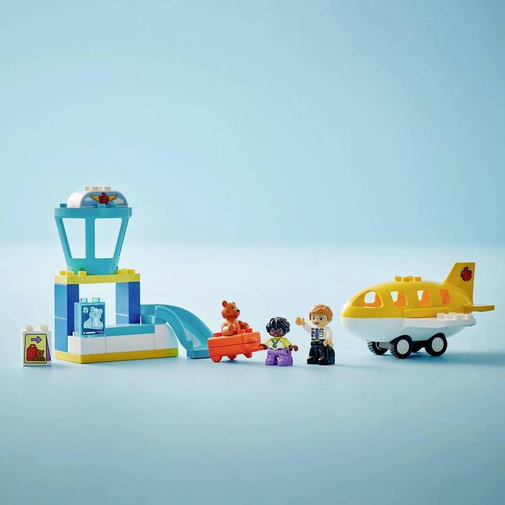 Immagine prodotto LEGO Prima visita all'aeroporto (10443)