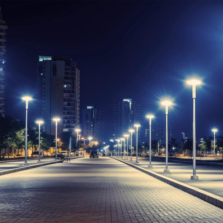 Produktbild Luxula LED-Strassenleuchte LX800112, rund, 120W, 12000lm, 3000K, IP65 (IP65)