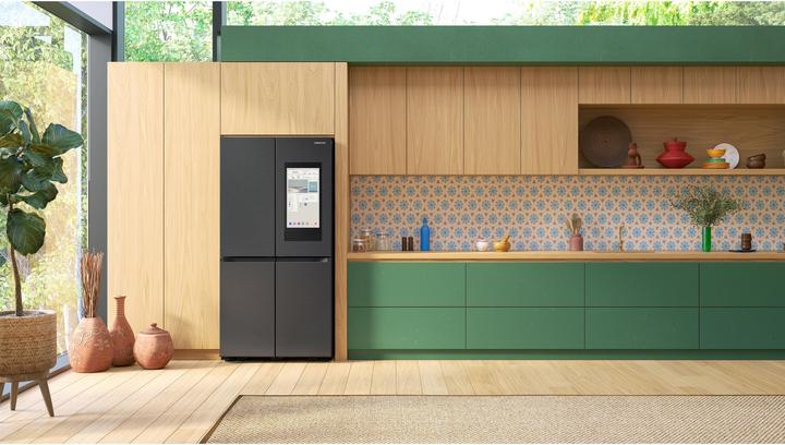 Actual product image Samsung Food Centre RF9000D French Door (636 l)