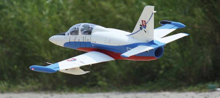 Produktbild Freewing L-39 Albatro (white/blue) PNP 80mm 12B Jet EDF (Jet)