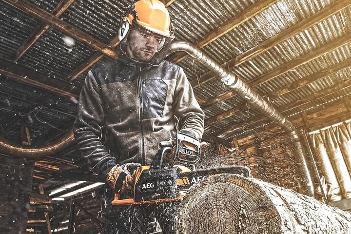 Image du produit AEG Tronçonneuse à chaîne sans fil ACS18B30 18V version solo avec chaîne dans un carton (Tronçonneuse à batterie)