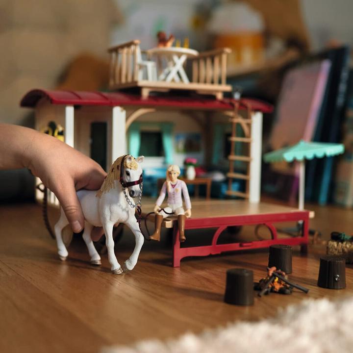 Actual product image Schleich Caravan for secret club