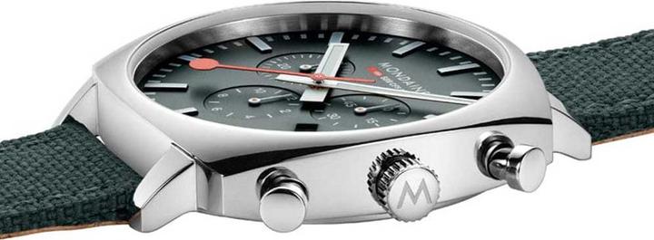 Actual product image Mondaine Grand Cushion (Chronograph, 41 mm)