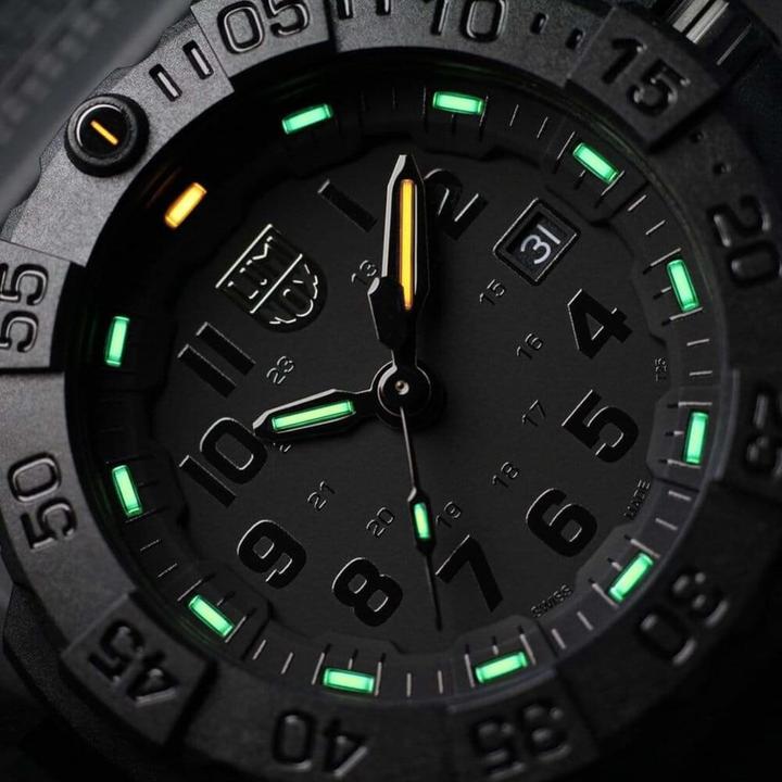 Produktbild Luminox Navy Seal 3500 Series (Analoguhr, Swiss Made, 45 mm)