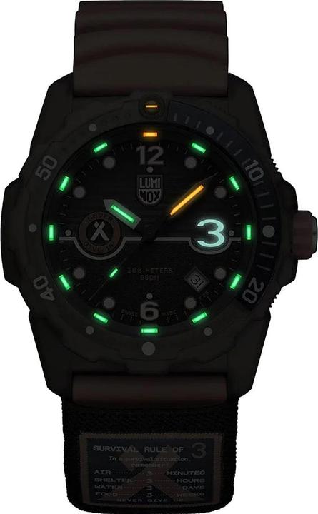 Image du produit Luminox Bear Grylls Survival 3720 Eco Series (Montre analogique, 42 mm)