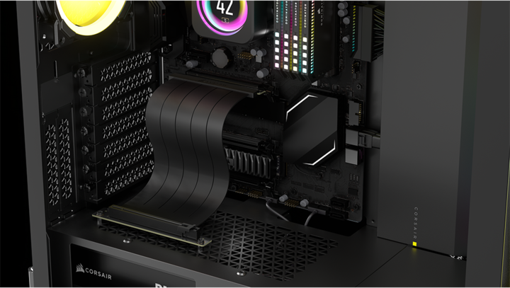 Actual product image Corsair Premium PCIe 4.0 x16 Extension Cable, 300mm