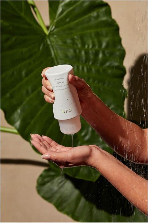 Actual product image Ouai Body Cleanser - St Barts (300 ml)
