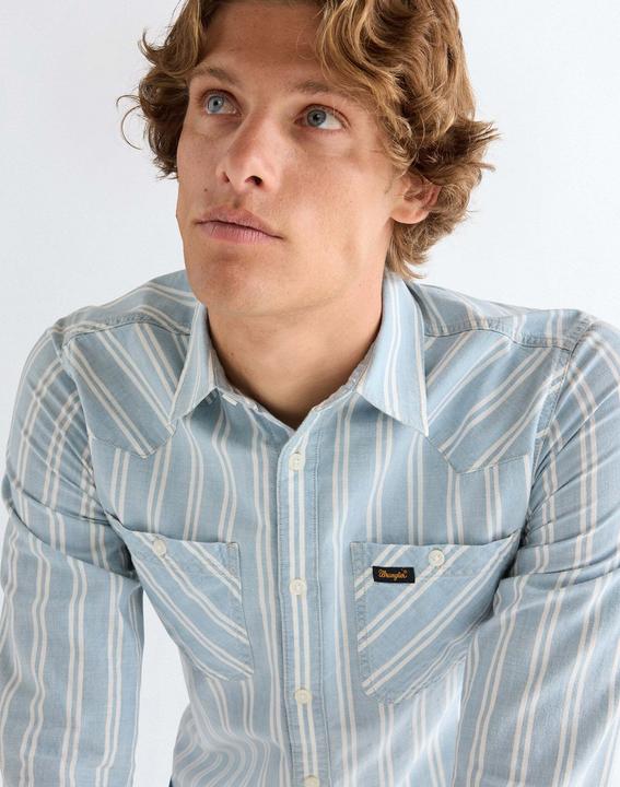 Actual product image Wrangler Langarmhemd Chambray (S)