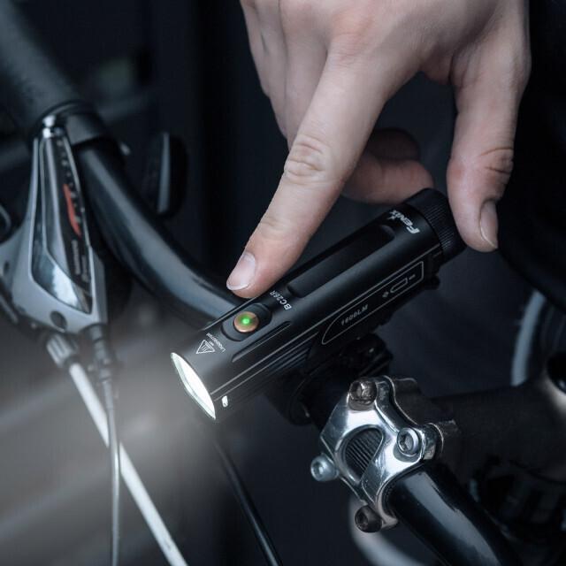 Produktbild Fenix BC26R (1600 lm)