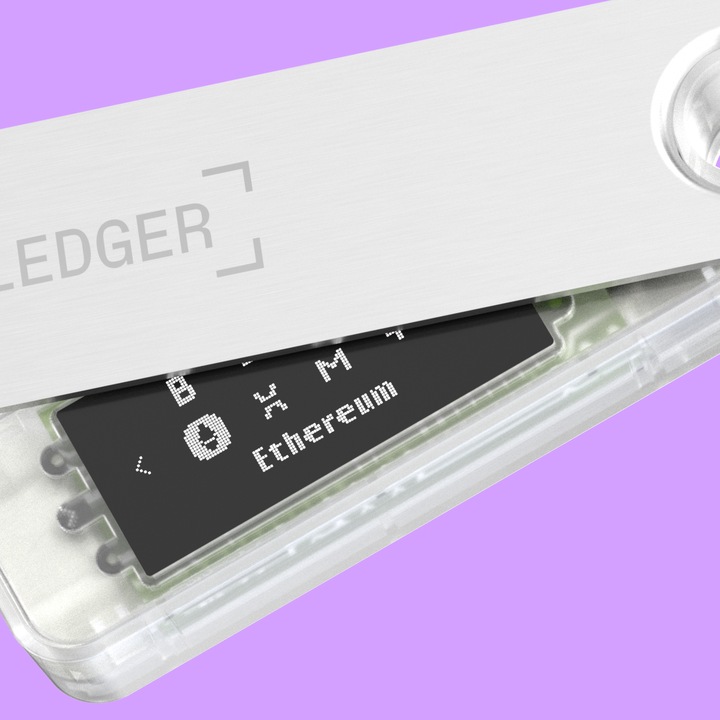 Immagine prodotto Ledger Nano S Plus - Trasparente (Litecoin, Ethereum Classic, Dogecoin, Bitcoin, Dash)