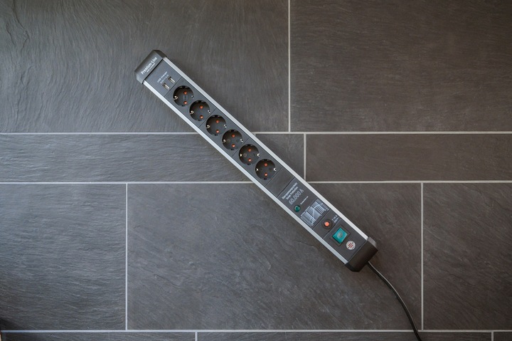 Image du produit Brennenstuhl Ligne Premium-Protect (6 x, USB, 3 m)