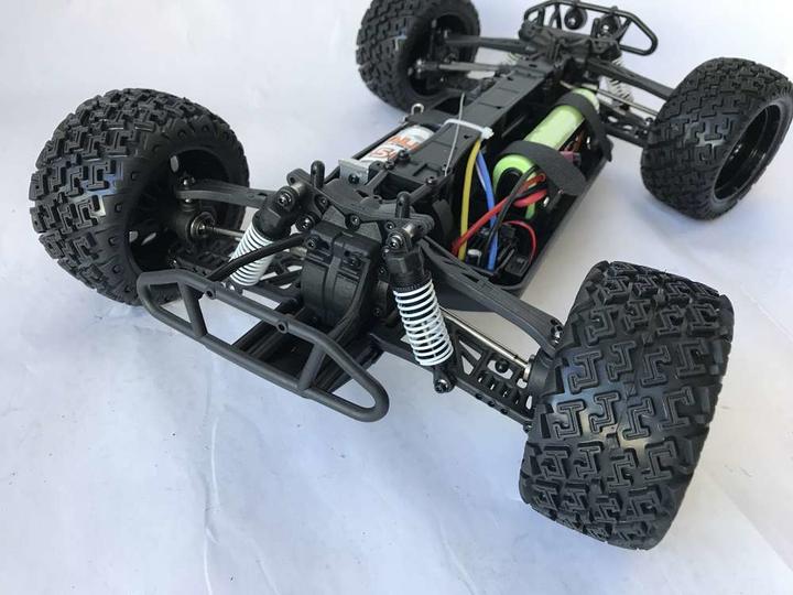 Produktbild DF-Models GhostFighter 4WD (RTR Ready-to-Run)