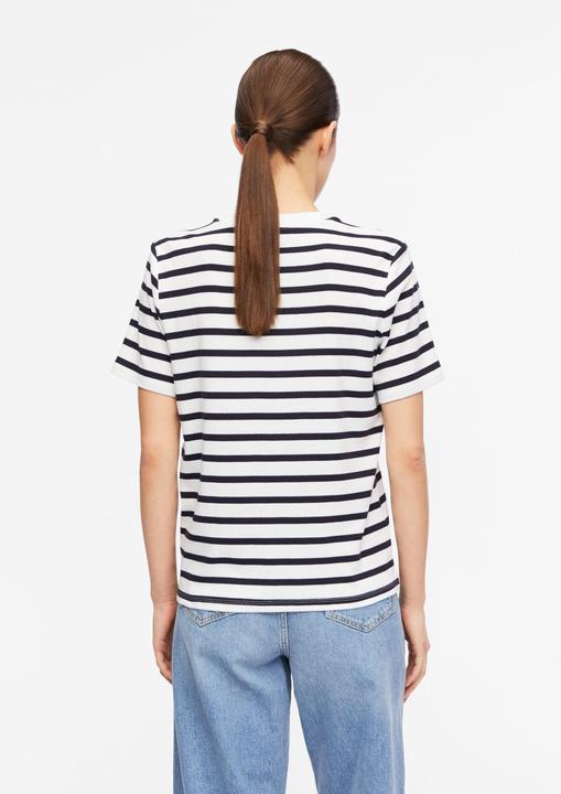 Image du produit Comma Gestreiftes Basic Fit T-Shirt (44)