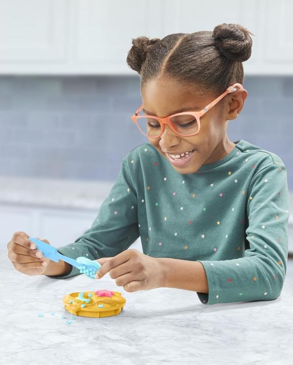 Actual product image Play-Doh Kitchen Creations Super Food Processor