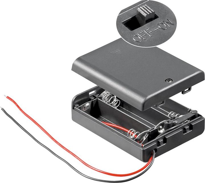 AccuCell Batteriehalter für 3 Stück Mignon AA LR6 Batterien 4,5 Volt mit Kabel und Stecker