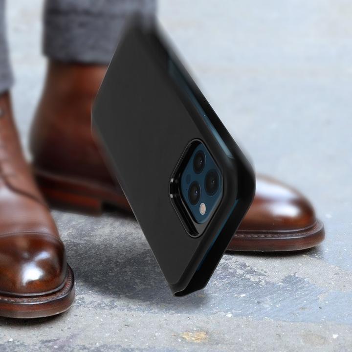 Produktbild OtterBox Strada Via (Apple iPhone 12 Pro Max)