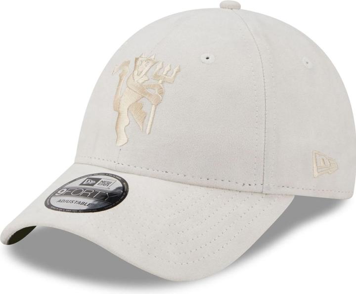 Actual product image New Era 9Forty Velour Manchester United