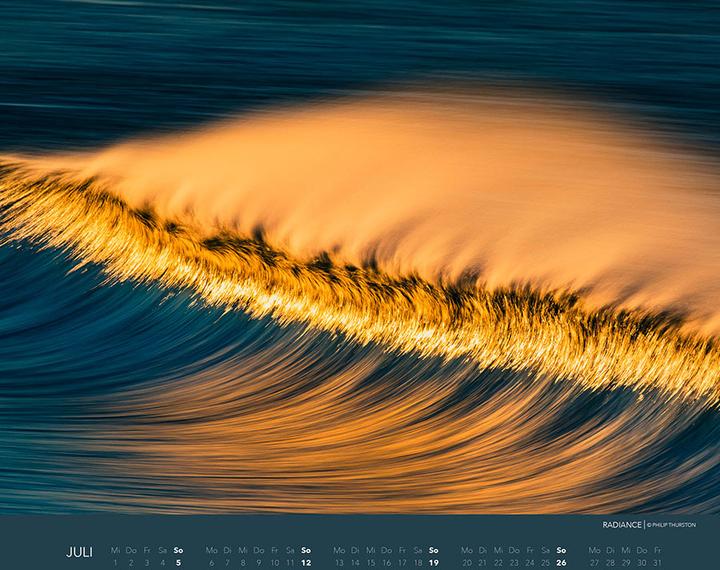 Actual product image Wellen Kalender 2026: Meeres- und Wasser-Fotografie XXL Premium Kalender
