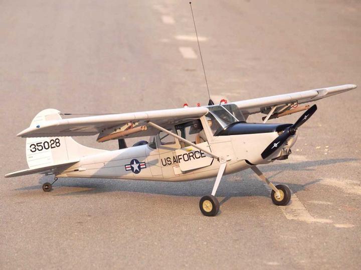 Actual product image Vq Models l-19 bird dog 55 (silver) / 1730 mm (Scale Helicopter)