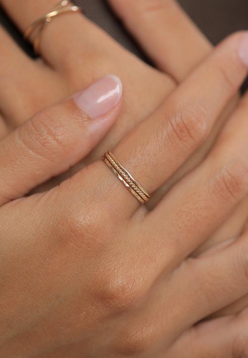 Immagine prodotto Elli PREMIUM Anello Anello impilabile Set di 3 anelli in oro giallo 375 (56, 375/9 K)