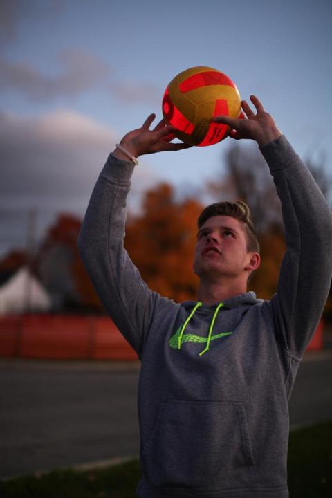 Immagine prodotto Kanjam Illuminare la pallavolo (5)