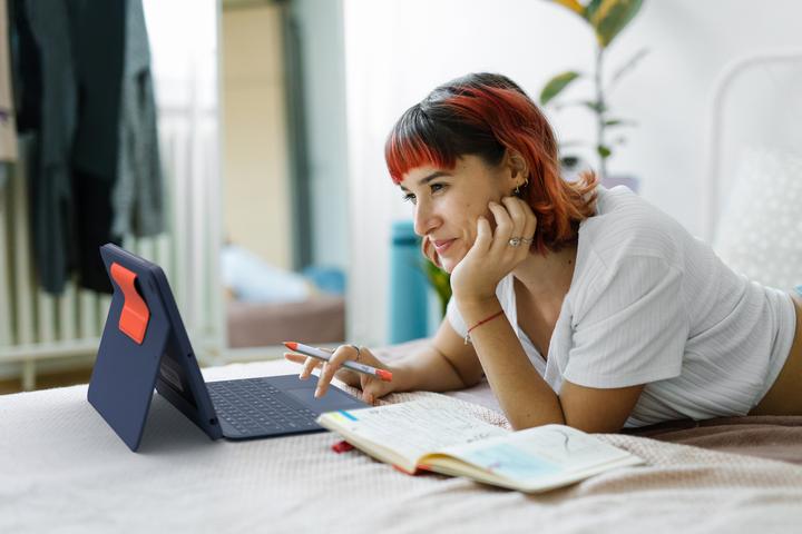 Produktbild Logitech Rugged Combo 3 Touch (Apple iPad 2019 (7. Gen), Apple iPad 2020 (8. Gen), Apple iPad 2021 (9. Gen))