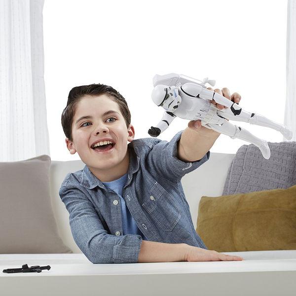 Produktbild Hasbro Star Wars Rogue One Interactech Stormtrooper Imperiale IT