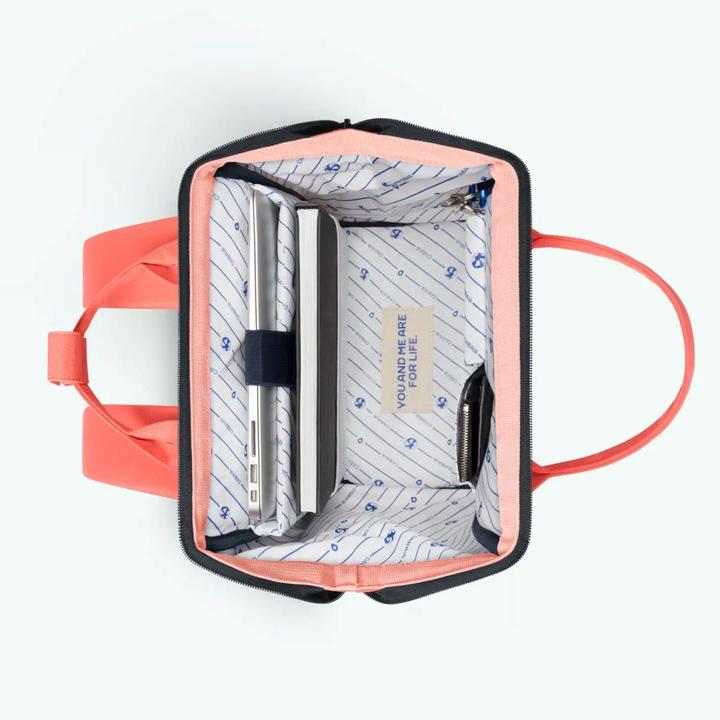 Actual product image Cabaia Rose Medium Size