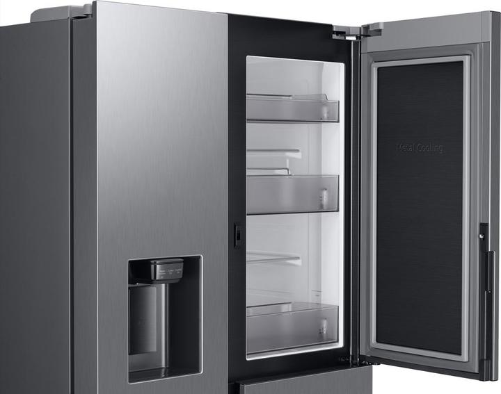 Actual product image Samsung Food Center RS8000BC (627 l)