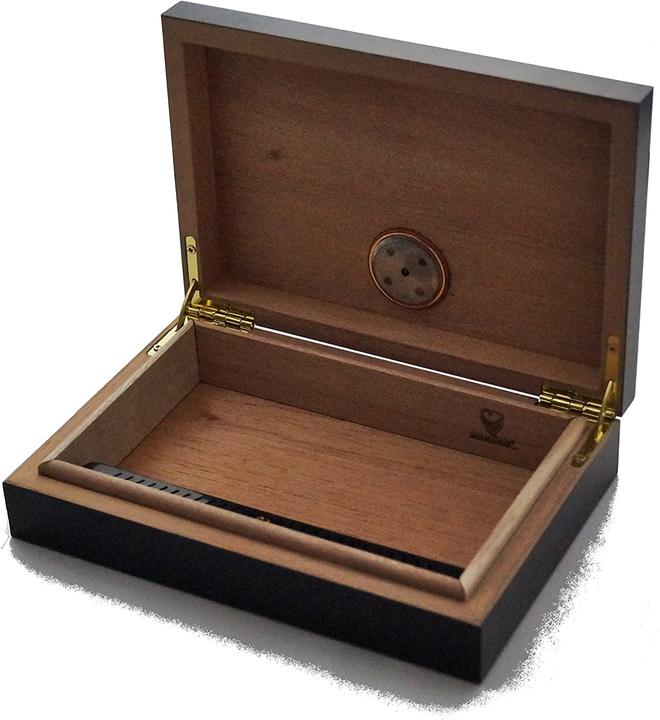 Actual product image Germanus Travel humidor (20)
