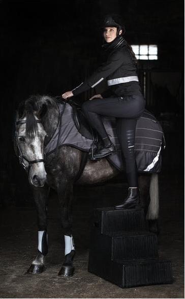 Actual product image Horseware Amigo Reflectech Competition Riding Rug Sheet