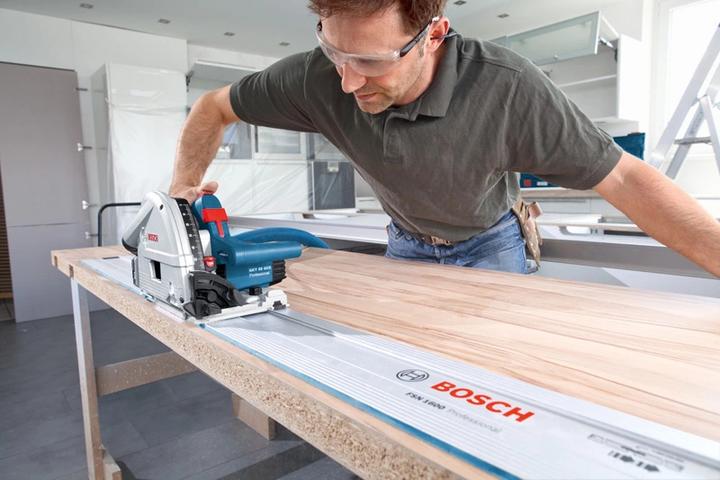 Produktbild Bosch Professional Tauchsäge GKT 55 GCE + FSN 1400