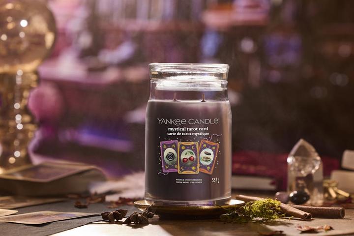 Produktbild Yankee Candle Mystical Tarot Card Signature Large Jar (1 Stk)