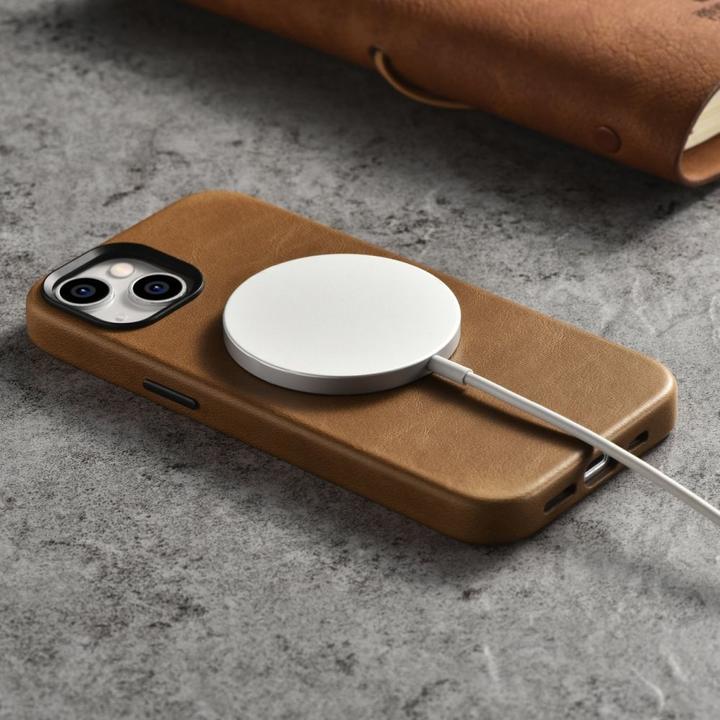 Produktbild iCarer Oil Wax Premium Leather Case iPhone 14 Plus Magnetic Leather Case with MagSafe Brown (WMI1422 (Apple iPhone 14 Plus)