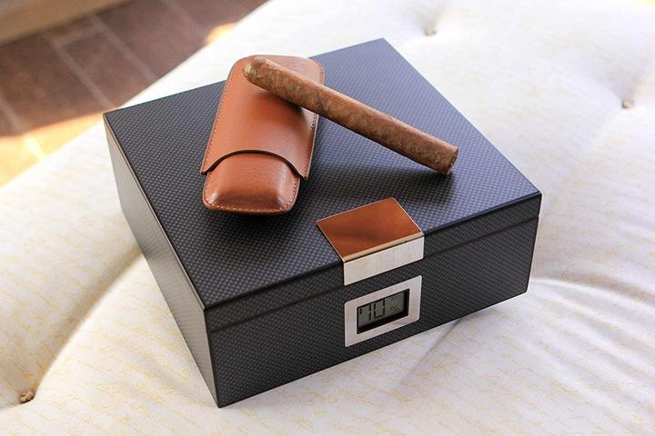 Actual product image Case elegance Cedar humidor (50)