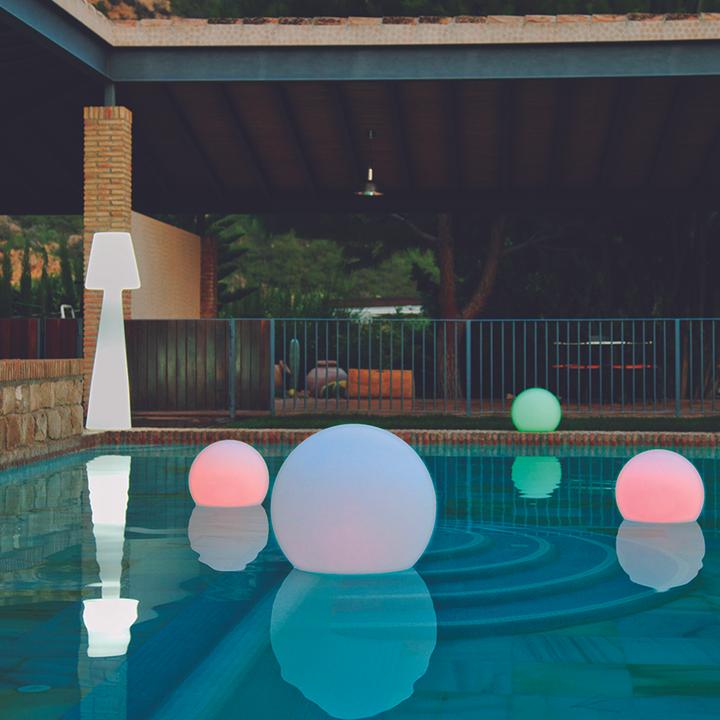 Produktbild Newgarden BULY 40 LED Kugelleuchte, runde Gartenleuchte 40cm E27 Innen & Aussen IP65 (600 lm, E27, IP65)