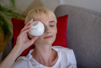 Actual product image Humanas Luminova eye area massager with moisturising function - white