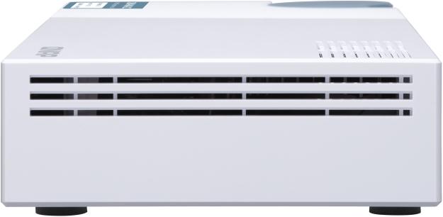 Immagine prodotto QNAP QSW-M408-2C (12 porte)