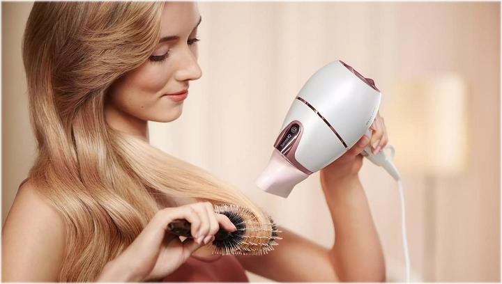 Actual product image Philips Prestige hairdryer (1800 W)