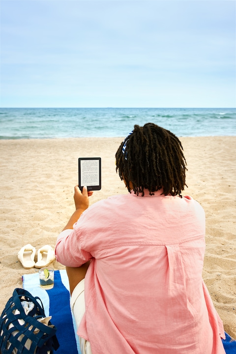 Immagine prodotto Kobo Clara 2E (6", 16 GB, Blu profondo dell'oceano)