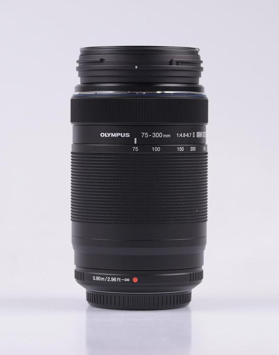 Productafbeelding Olympus ED 75-300mm f/4.8-6.7 II Zwart (Micro Vier Derde, Micro Vier Derde)