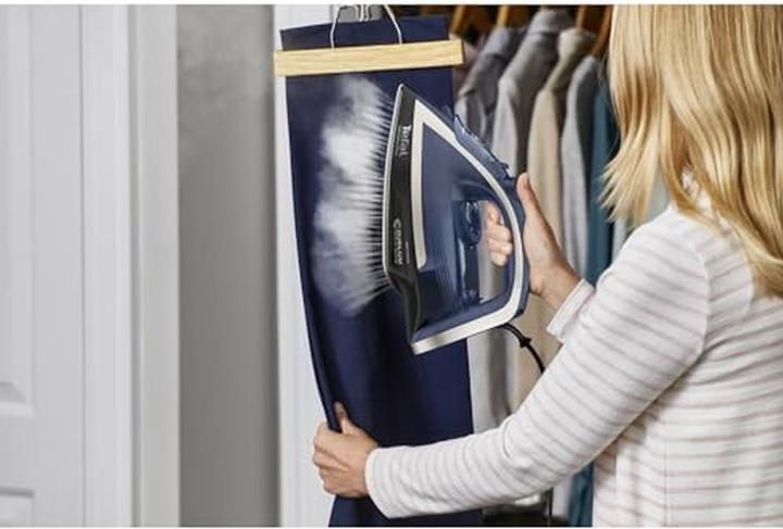 Productafbeelding Tefal FV6846E1 Ultragliss Plus (2800 W, 260 g/min)