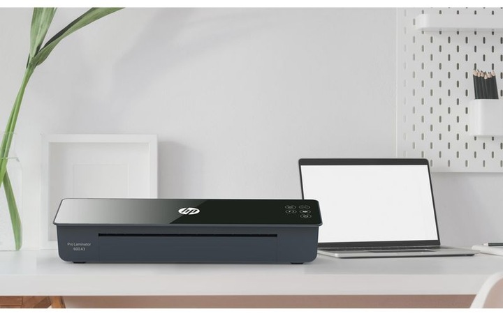Actual product image HP Laminator Pro Laminator 3 (75 - 125 µm, A3, Visiting card)